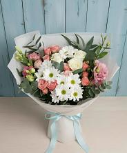 Букет цветов из:  Розы, Лизиантусы и Хризантемы в Кошки Самарская область