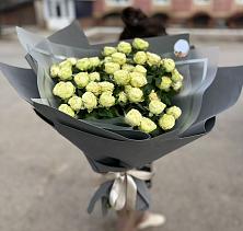 Букет Белые кустовые розы Солинеро в Кошки Самарская область