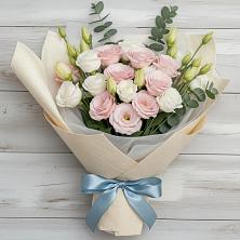 Букет цветов из:  Лизиантусы в Кошки Самарская область