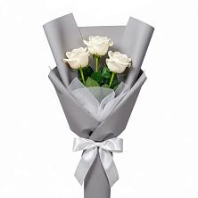 Букет 3 белые розы в Кошки Самарская область
