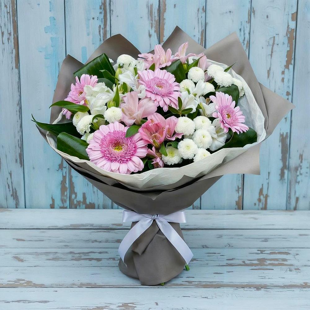 Букет цветов из: Герберы, Альстромерии и Хризантемы в Кошки Самарская область